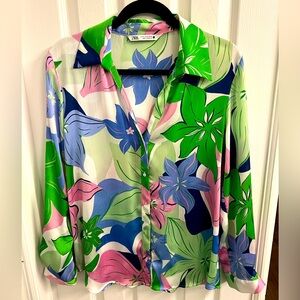 Zara Women's Floral Button-Up Blouse - Green, Pink, Blue, Size M